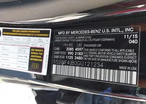 2016 Mercedes-Benz C 300 из США, поврежденный, VIN 55SWF4JB0GU121234